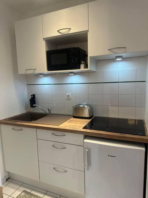 Appartement Neuf Entierement Equipe Proche Centre Amiens Ngoại thất bức ảnh